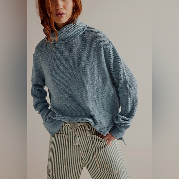 WE THE FREE Tommy Turtle Sweater - Picture 10 of 11